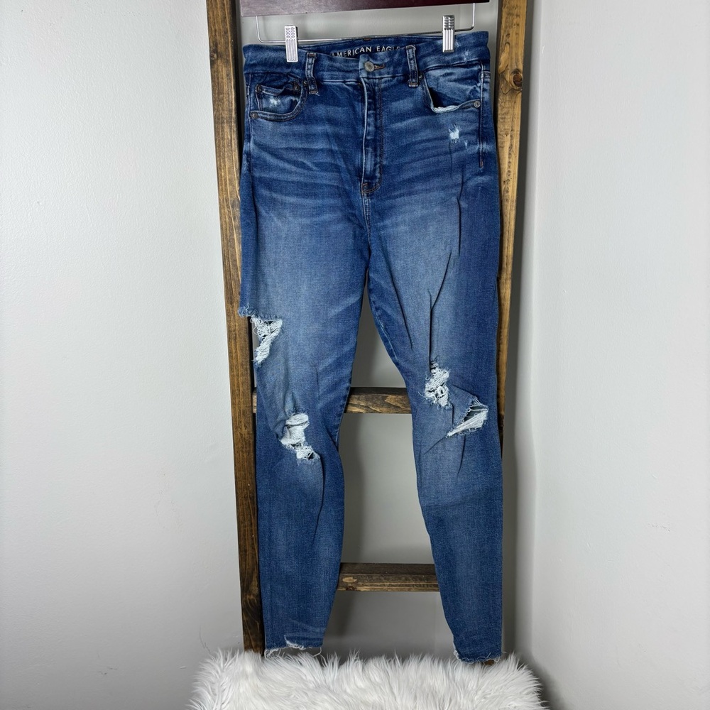 American Eagle Outfitters Curvy Super High Rise Jeggings Blue Distressed Jeans
